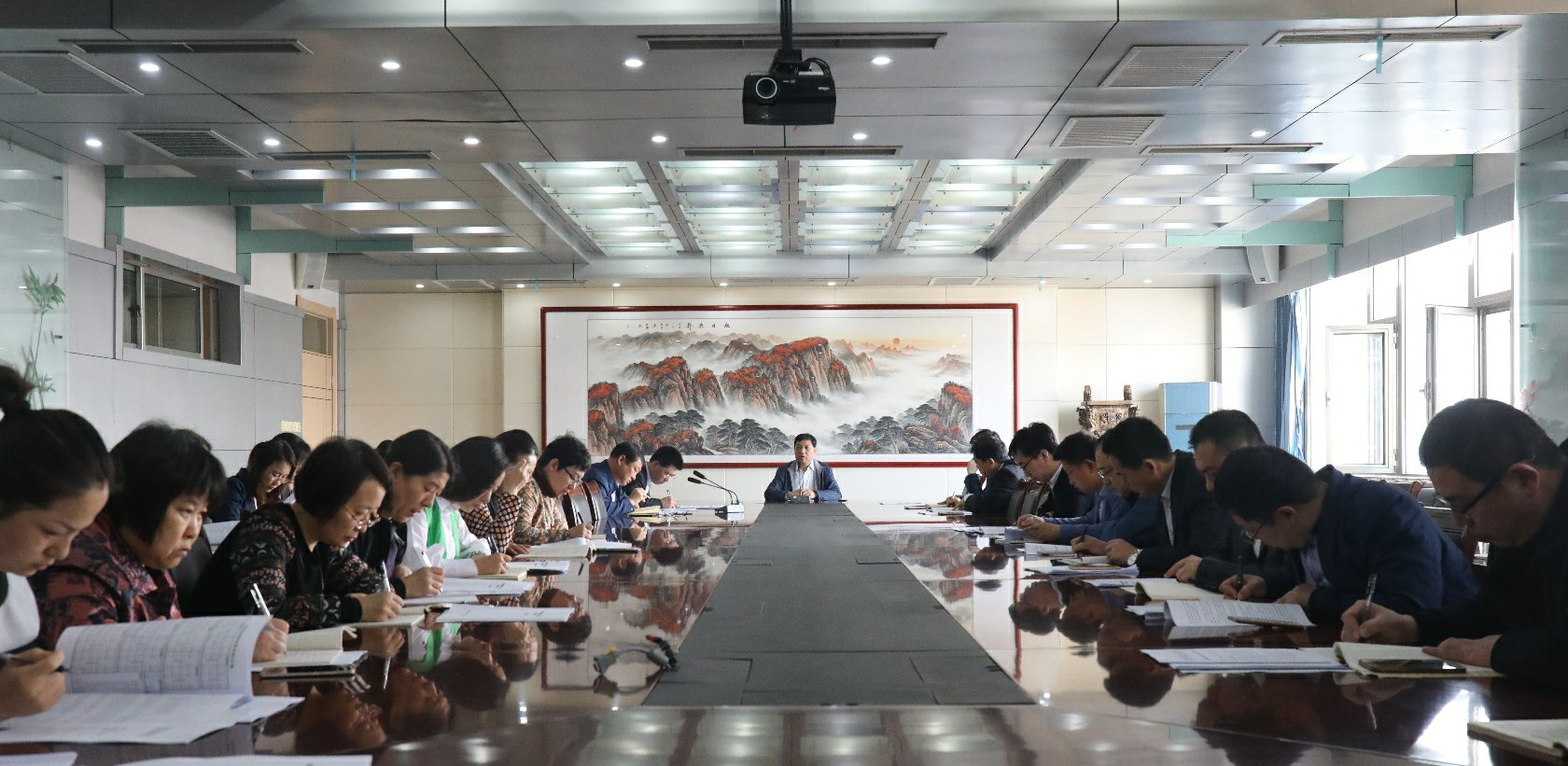 我院胸痛中心建设稳步推进确保打赢胸痛中心建设攻坚战