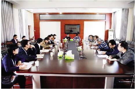 保护母亲河玉师在行动我校配合玉林市委市政府全力打好南流江流域污染治理攻坚战