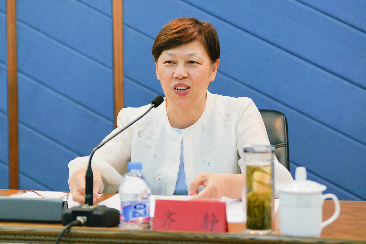 市委常委、统战部长齐静来校为师生讲党课