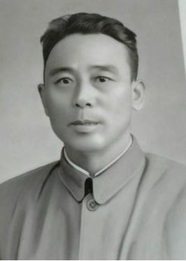 创办井冈山大学的领头人———追忆原吉安地委书记、井冈山大学第一任校长朱继先彭福华贺浩明