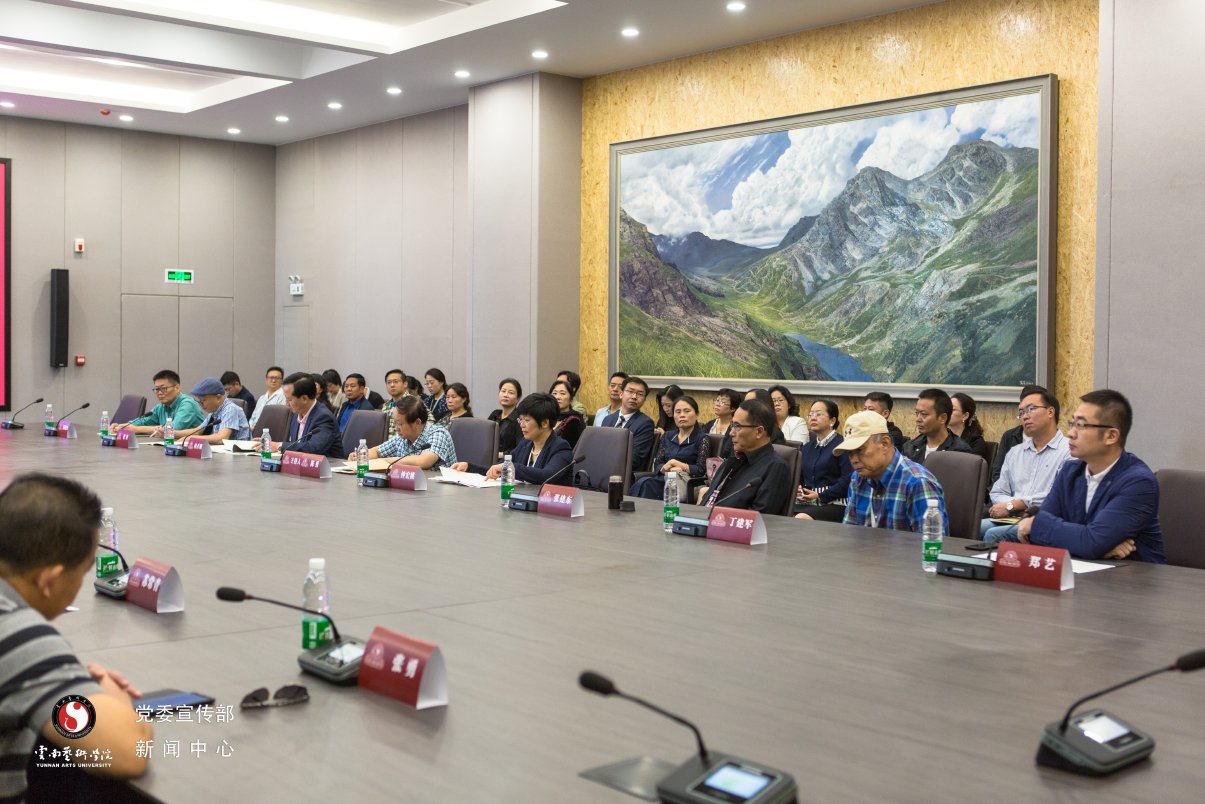 把脉问症——我校聘请校外专家开展本科教学状态全面检查工作