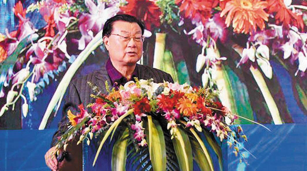 2018中国智慧企业论坛于成都市举办我校校长邹广严致辞：中国智慧企业论坛是学习、交流和促进创新的平台