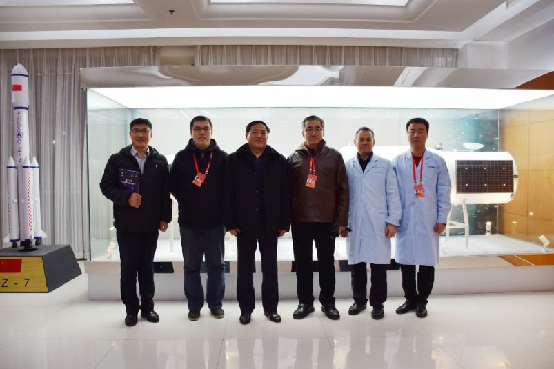 我校航天可视化团队为“嫦娥四号”探测器成功发射保驾护航