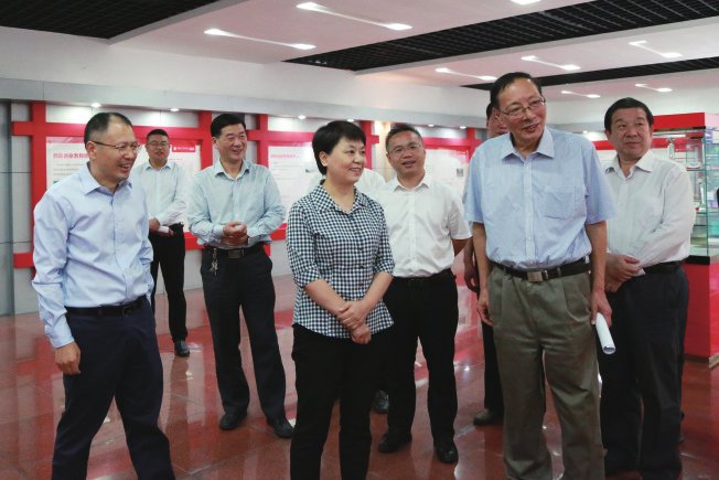 副省长王翠凤来我校调研