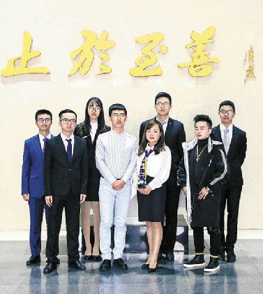 谁说中国大学生不会探究式学习？———我校计算机与软件学院学子科研、学习两促进