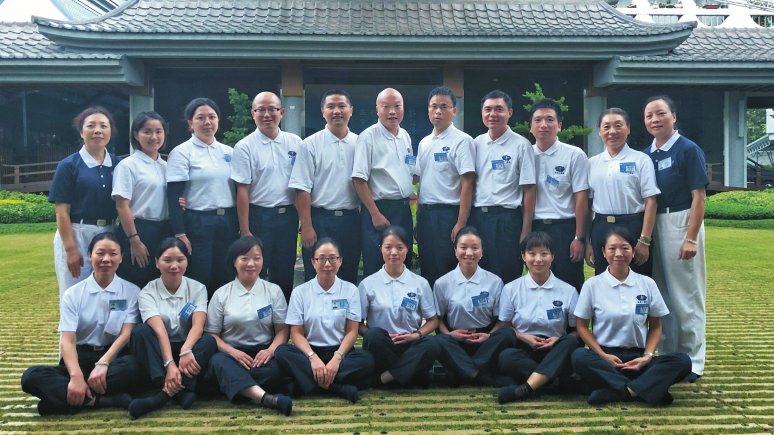 爱海在越路洋上跨