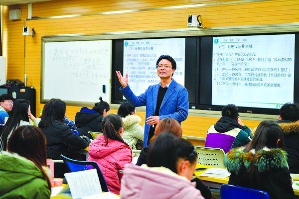 人勤春來早奮斗正當(dāng)時——2019年春季開學(xué)側(cè)記