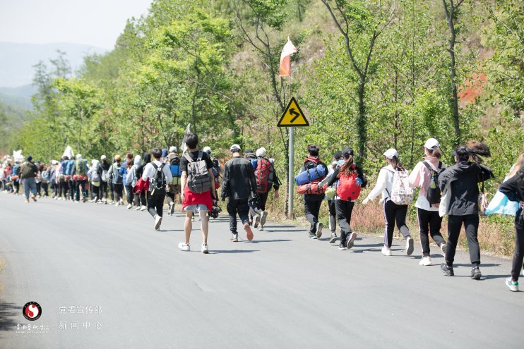 第十一期青年馬克思主義者培養(yǎng)工程培訓(xùn)暨2019年團學(xué)干部培訓(xùn)班圓滿結(jié)束