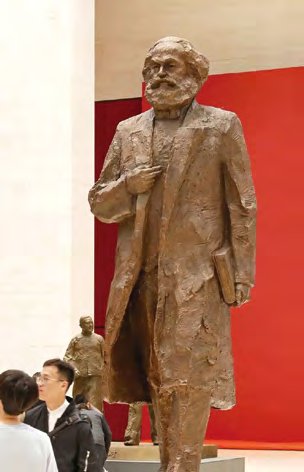 吴为山作品:马克思