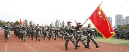分列式表演 王卓菲/摄影