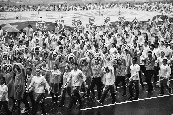 ●2008年曾担任29届北京奥运会、残奥会开闭幕式策划及导演
