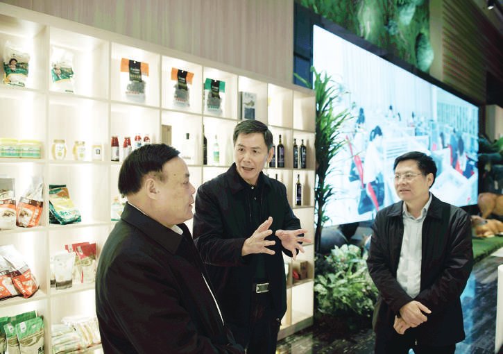 甘承会与农垦老领导蒋济雄
