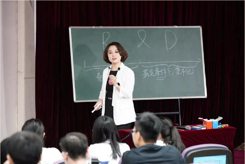 张.jpg