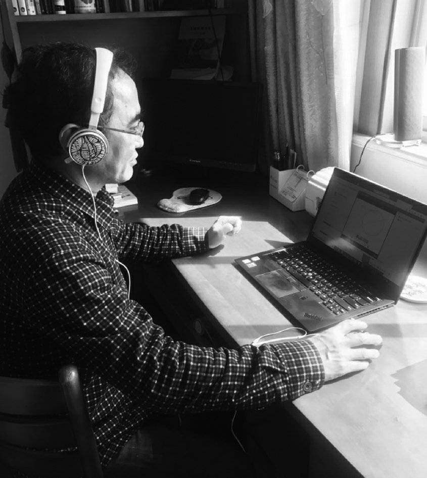 计算机学院李锋老师准备在线教学课件