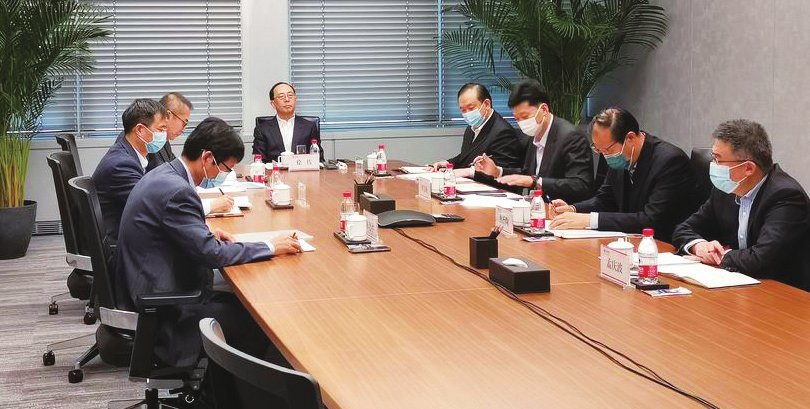 徐佐出席巡视情况反馈会议并讲话
