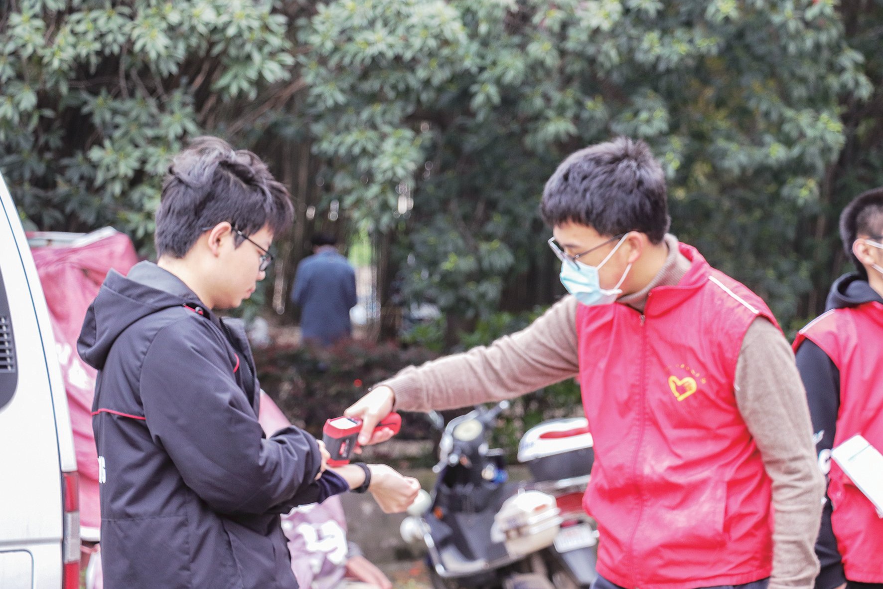 有序进场