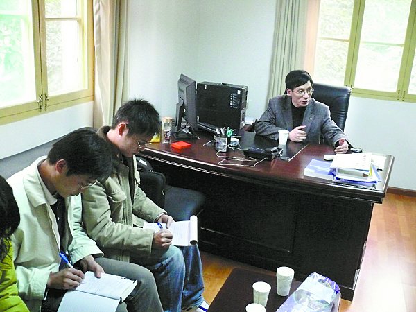 以科研为抓手深化研究生教育改革