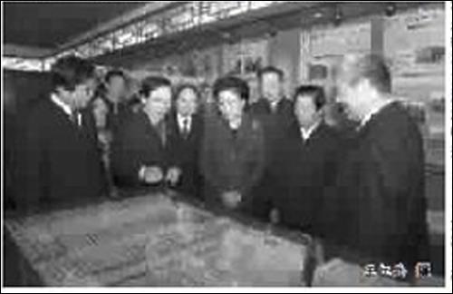 百年名校拥有强烈的使命感和责任感