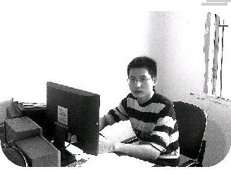 ———记大学生村官,我院计算机系09级毕业生李宏民□学生记者 何蔓!