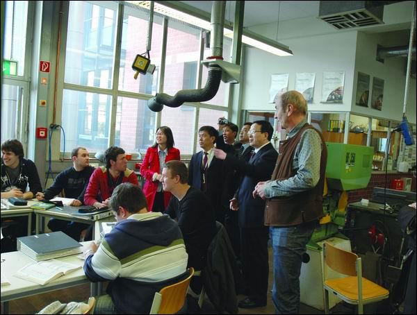 李炳勇院长率团赴德国奥地利考察职业教育