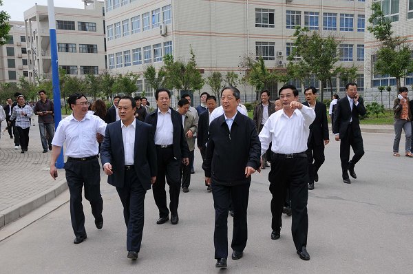 省高校工委书记、教育厅长蒋笃运视察我校