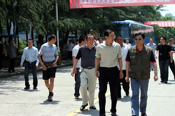 延安市公安局教官来我院考察