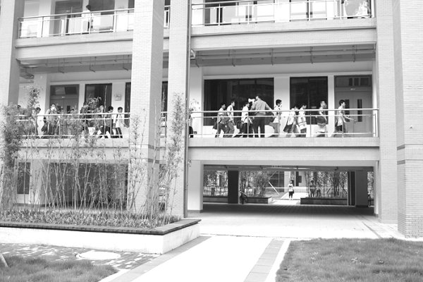 未雨绸缪，为生命保驾护航———记我校“平安你