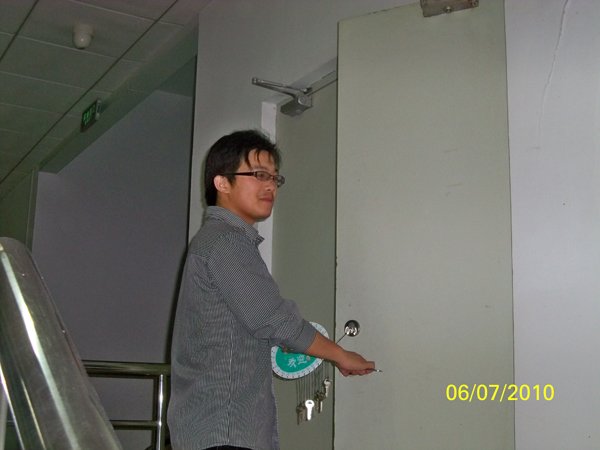 张志刚：“事虽小，却值得坚持”