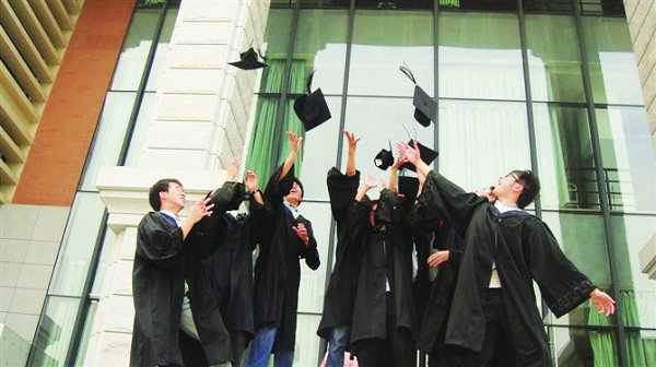 毕业进行时……若能剪段时光延续青春的色彩斑斓