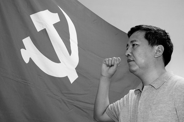 入党，一名中年“海归”的庄严选择