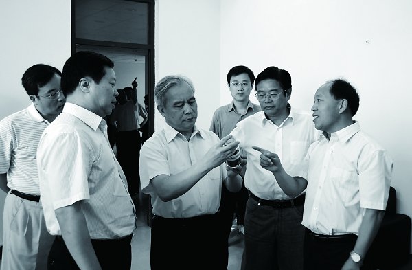 河南省动力电源及关键材料工程技术研究中心