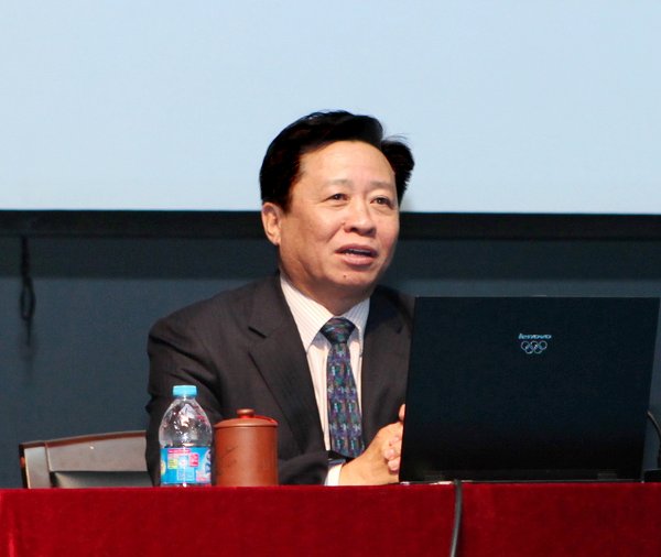 学习贯彻第四次全国教育工作会议精神积极推动学