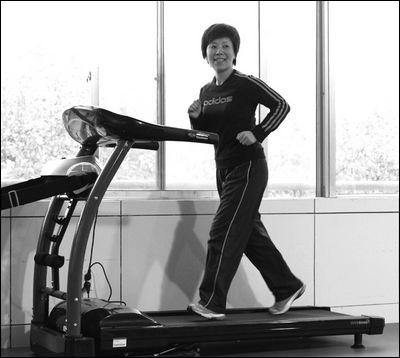 每天锻炼一小时健康工作五十年