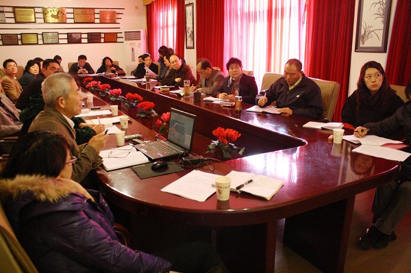 学院召开提高“三率”降低“两率”专题汇报会