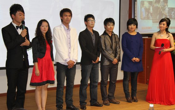 我校首部原创校园短剧《流年》成功首映