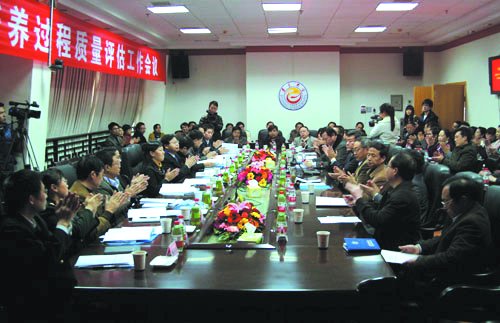 省评估专家对我校研究生培养过程质量进行评估