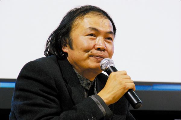 2010年11月11日，“造型展”系列讲座之五“朝戈谈造型的潜力”在学院美术馆举行