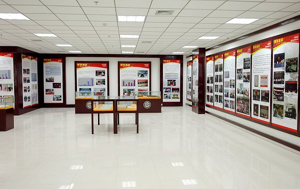 校史教育：薪火相传润物无声