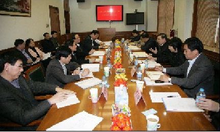 共同谋划形成合力推动院校发展刘谦副部长一行到