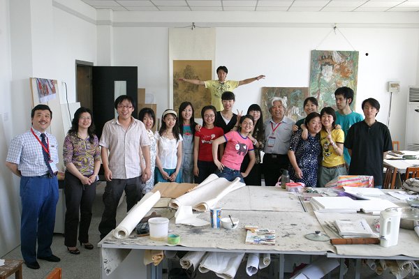 传承中国传统艺术培养中外文化交流的使者