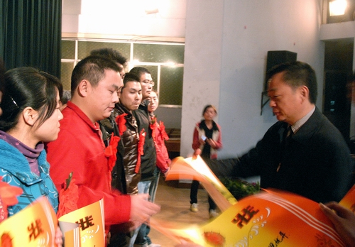 学院举行2009-2010学年度学生表彰大会