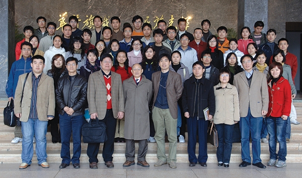 因势制宜发展新药产业链