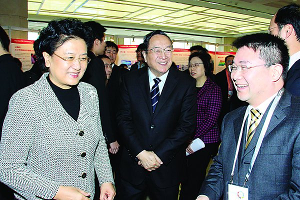 中共中央政治局委员、国务委员刘延东亲切接见我