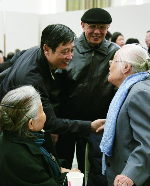杨力书记出席团拜活动