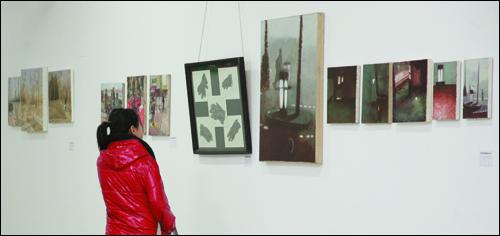 造型学院基础部寒假“观察与表达”作业展展览现场