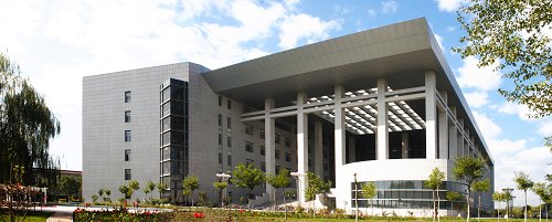 贺兰山与北民大