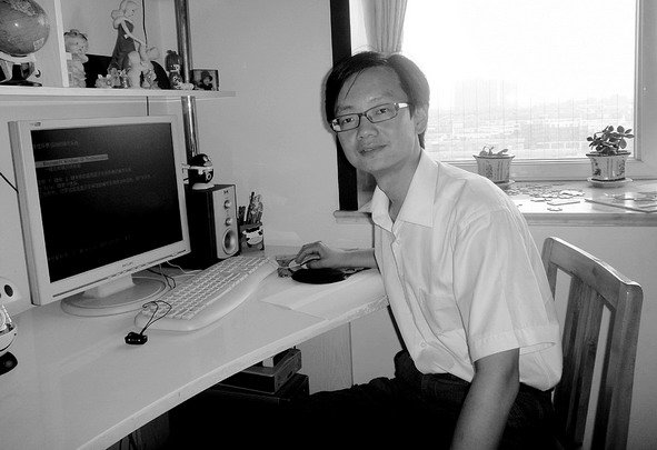 ———记浙江省高校“三育人”先进个人余福茂