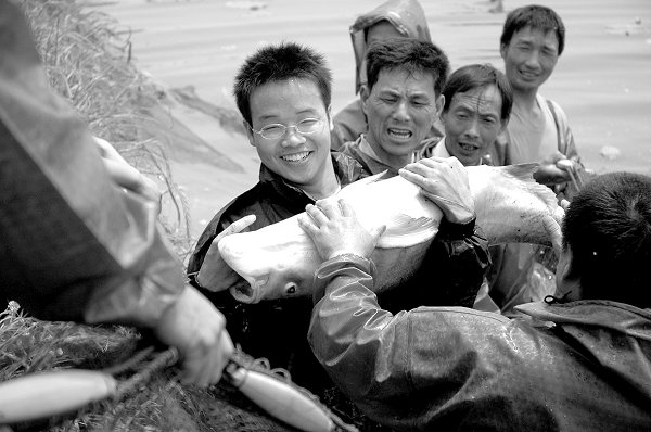 一院带动一村惠及千万农户———华中农业大学探