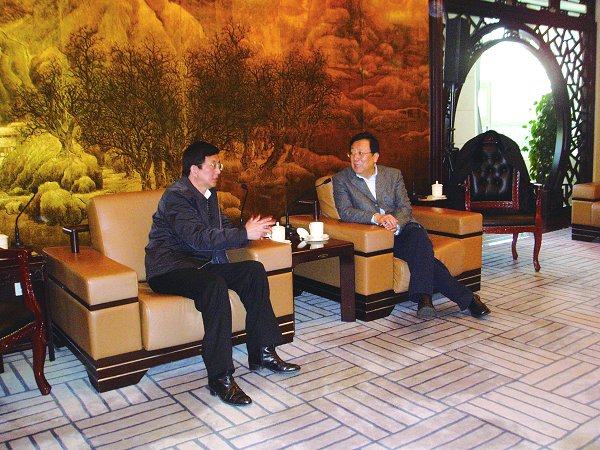 教育部郝平副部长接见赵捷书记和黄子杰校长