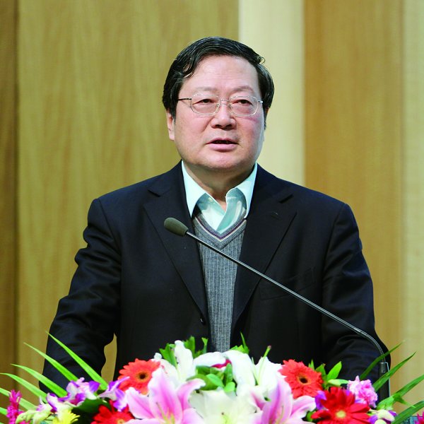 贾承造王铁冠受聘“领军”